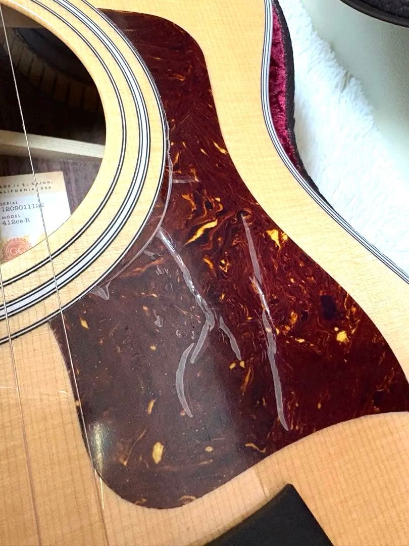 Taylorエレアコハードケース付き　412cerosewood v-class