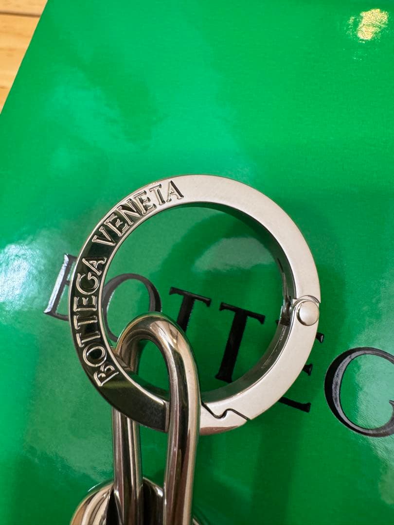 早い者勝ちBOTTEGA VENETA◆アンディアモ キーホルダー ロゴ付き