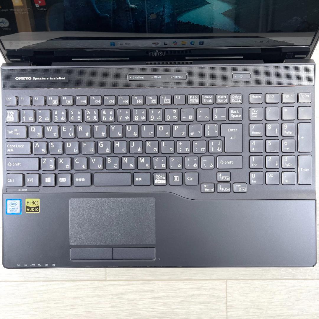富士通 第8世代i7 新品SSD512＋HDD1T メモリ16 ノートパソコン