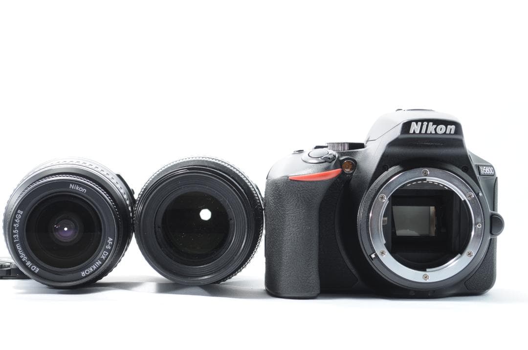 すぐに使えるダブルレンズ❤️Nikon D5600 セット✨スマホに自動転送