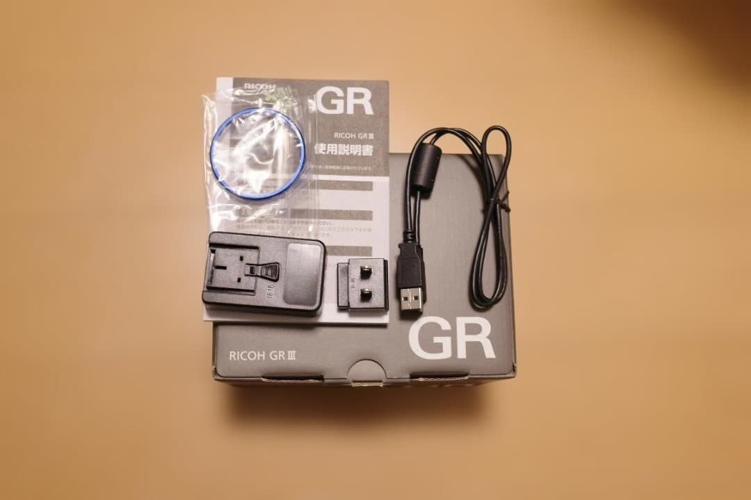 【箱・備品完備】RICOH GRIII リコー GR3