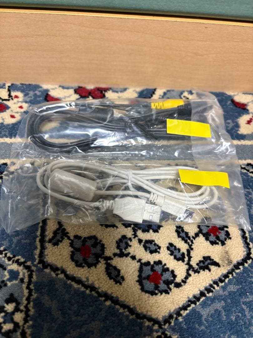 IXY DIGITAL 220 IS (純正レザーケース付)