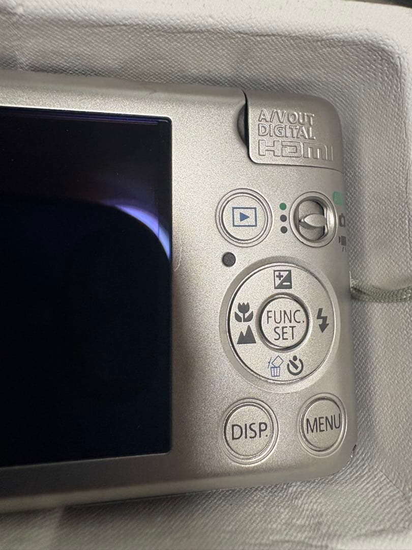 IXY DIGITAL 220 IS (純正レザーケース付)