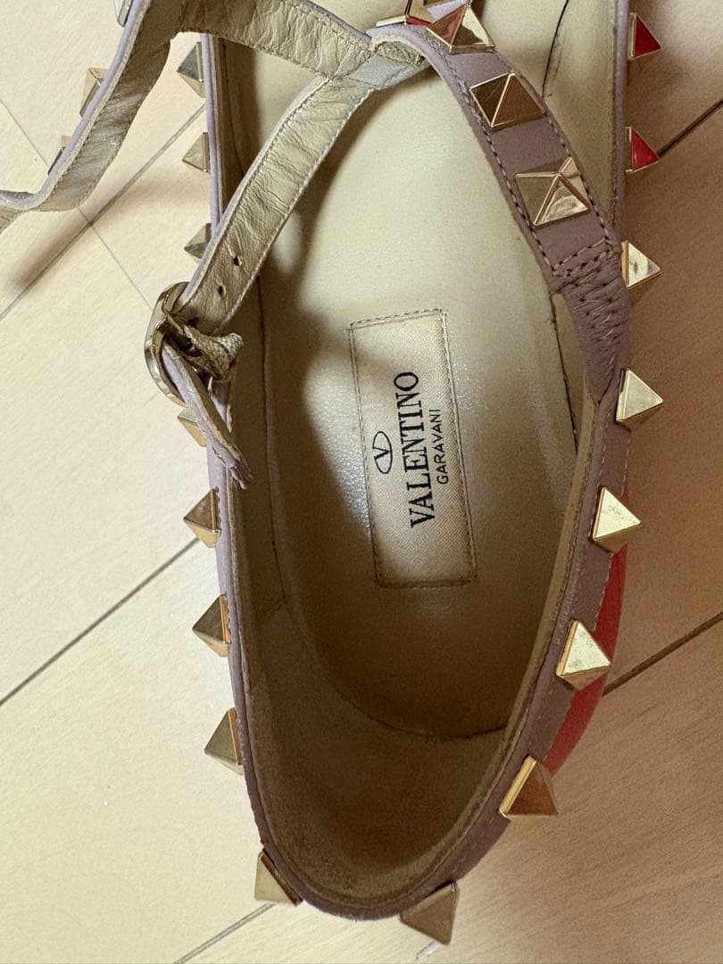 ヴァレンティノ VALENTINO ロックスタッズシューズ　フラット　ピンク