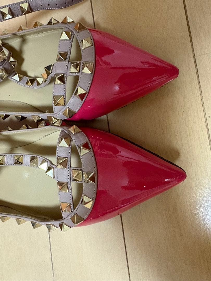 ヴァレンティノ VALENTINO ロックスタッズシューズ　フラット　ピンク