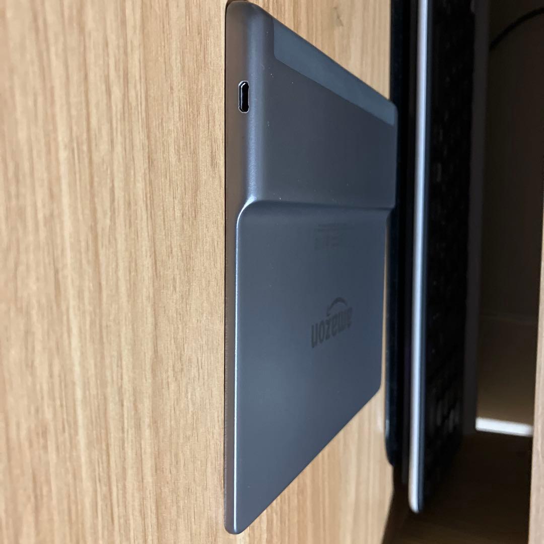 Kindle Oasis 10世代 32GB 4G LTE モデル