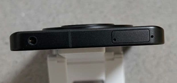 Leitz Phone 3 Leica Black 512GBスマートフォン