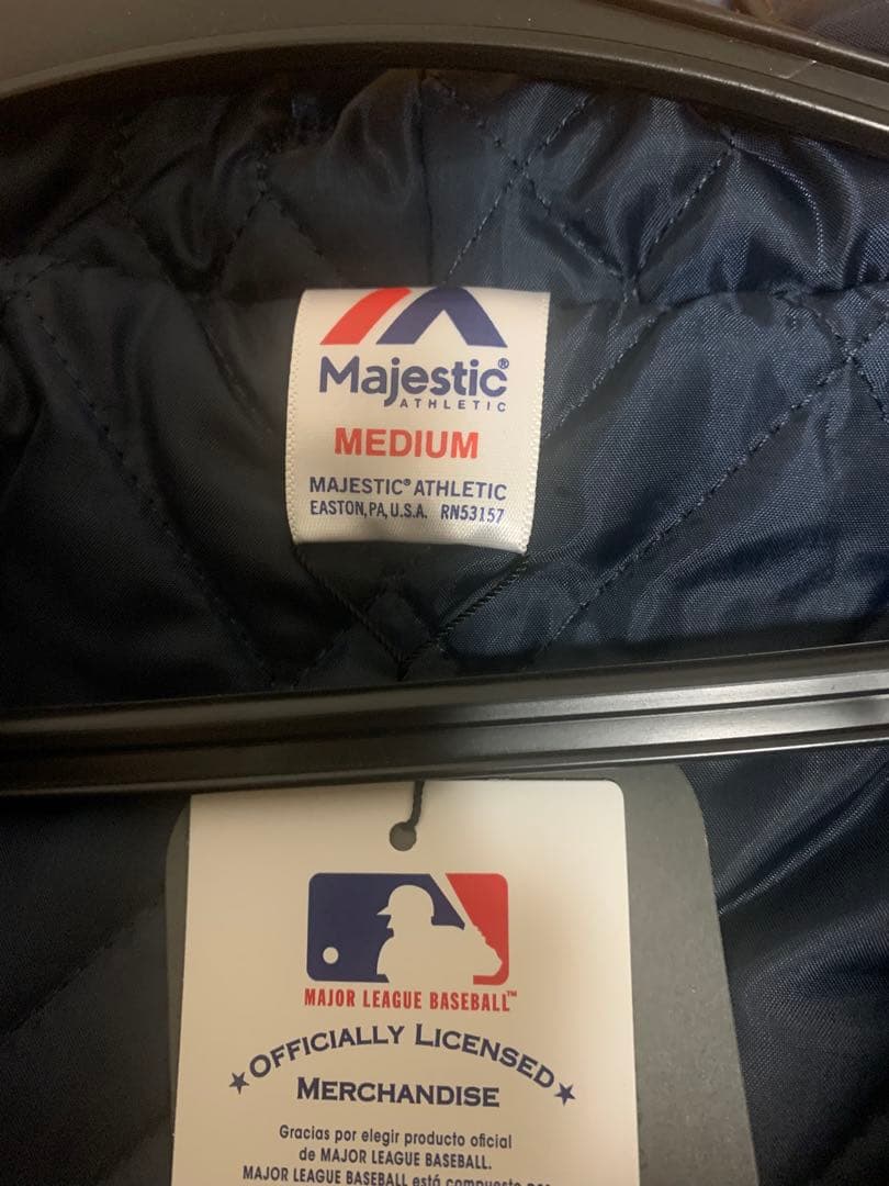 New York Yankees ベンチコートmajestic