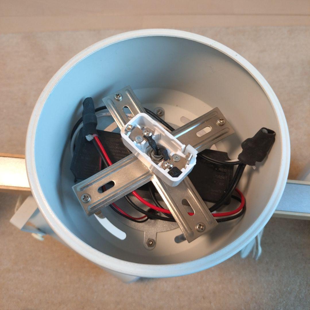 Kiraget WH シーリングライト 4灯式　定価19,990円