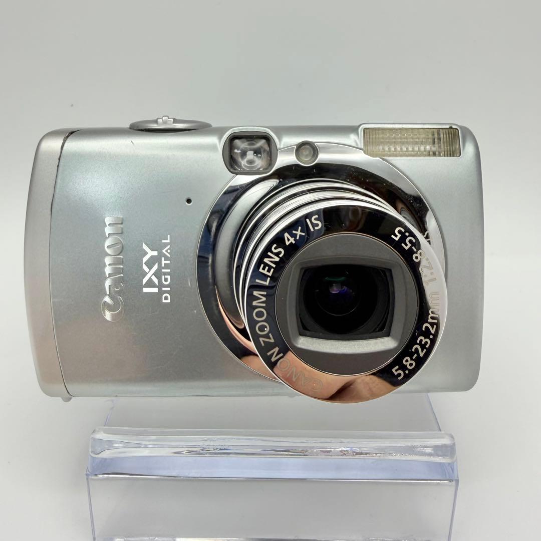 こぅ　Canon IXY 800 IS シルバー 動作確認済み SD付