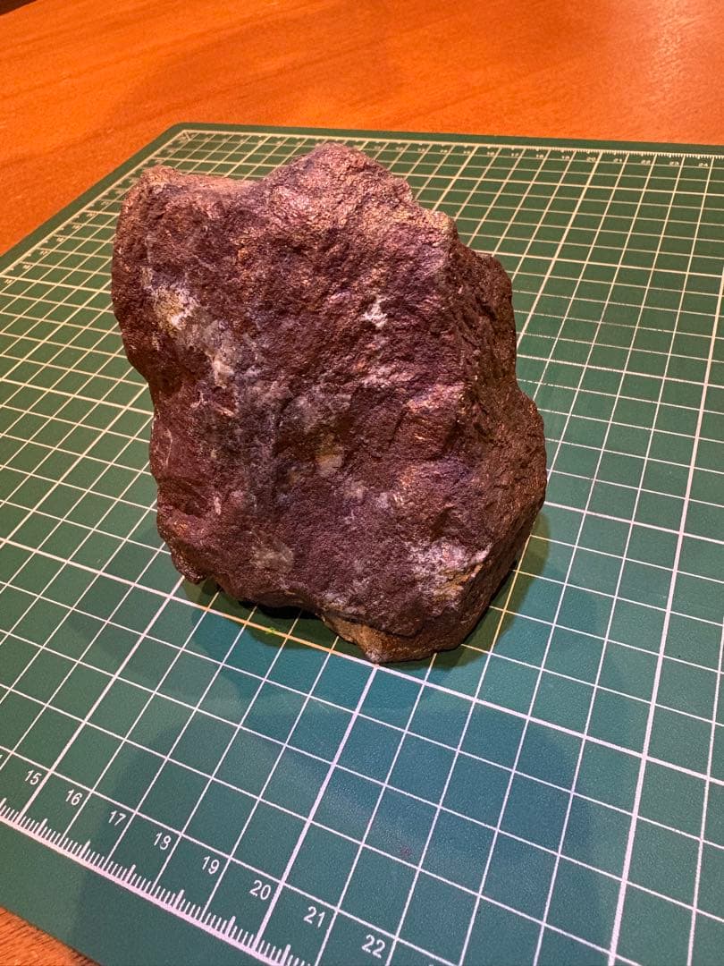 ピーコックオレ 原石 759g 天然石 鉱石 鉱物 置物 パワーストーン 斑銅鉱