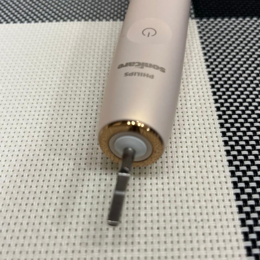 【本体新品】電動歯ブラシ　フィリップス　プレステージ　HX999C