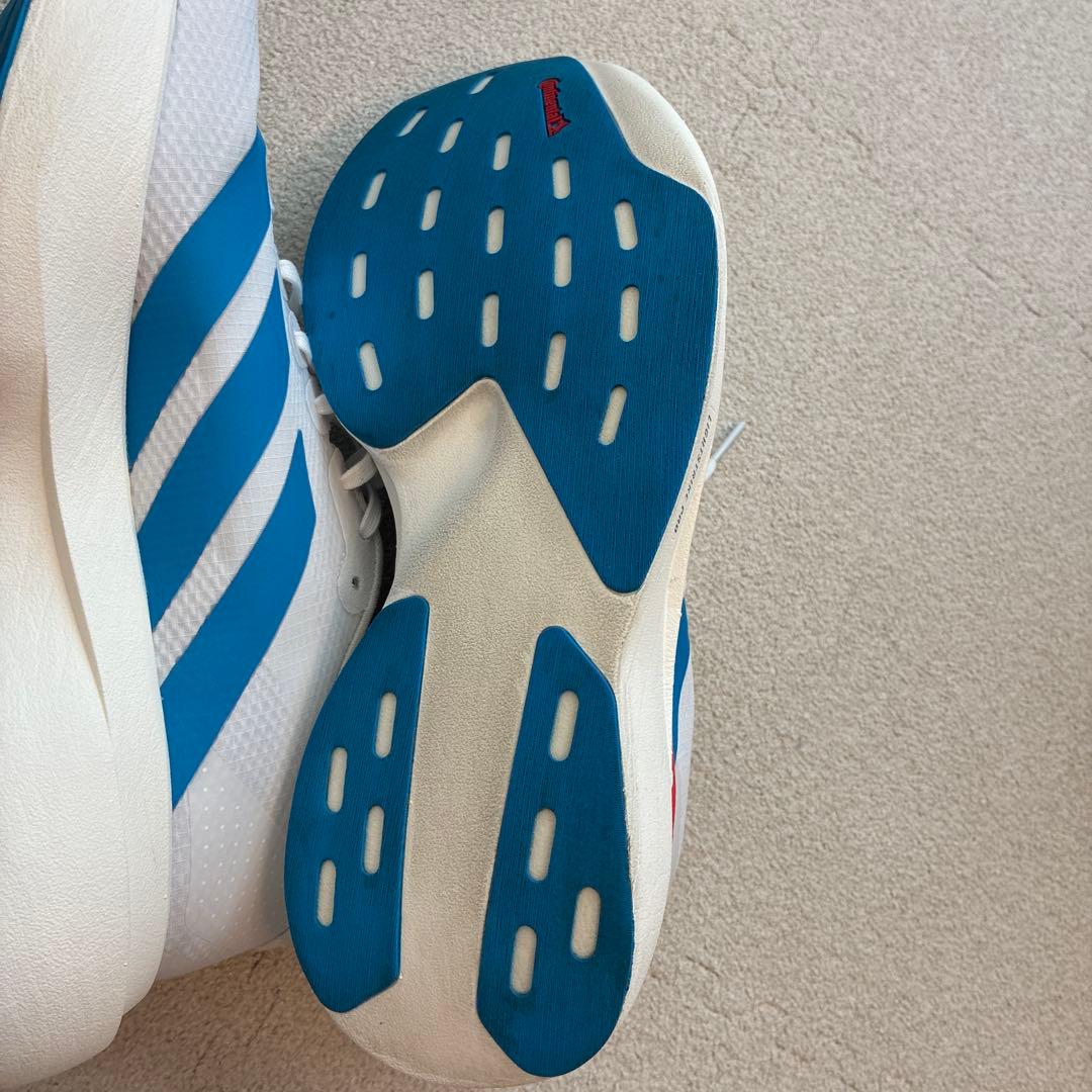 ADIZERO evo sl woven アルペン限定カラー