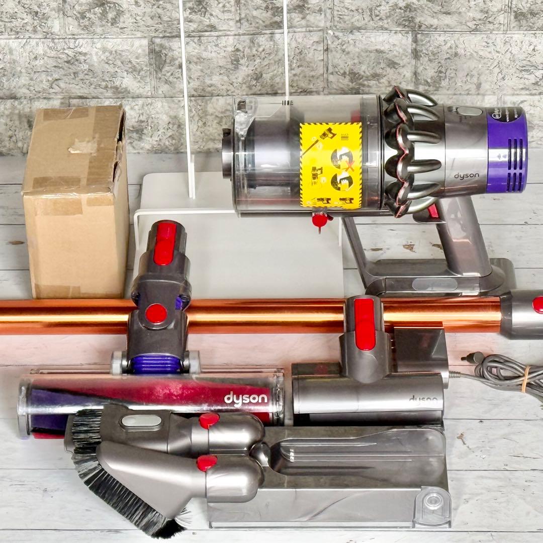 Dyson Cyclone V10 Fluffy スタンドセット