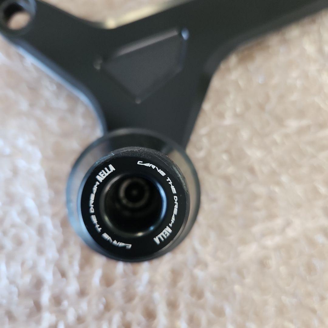  S1000RR　2021年式に装着してました アエラ製フレームスライダー