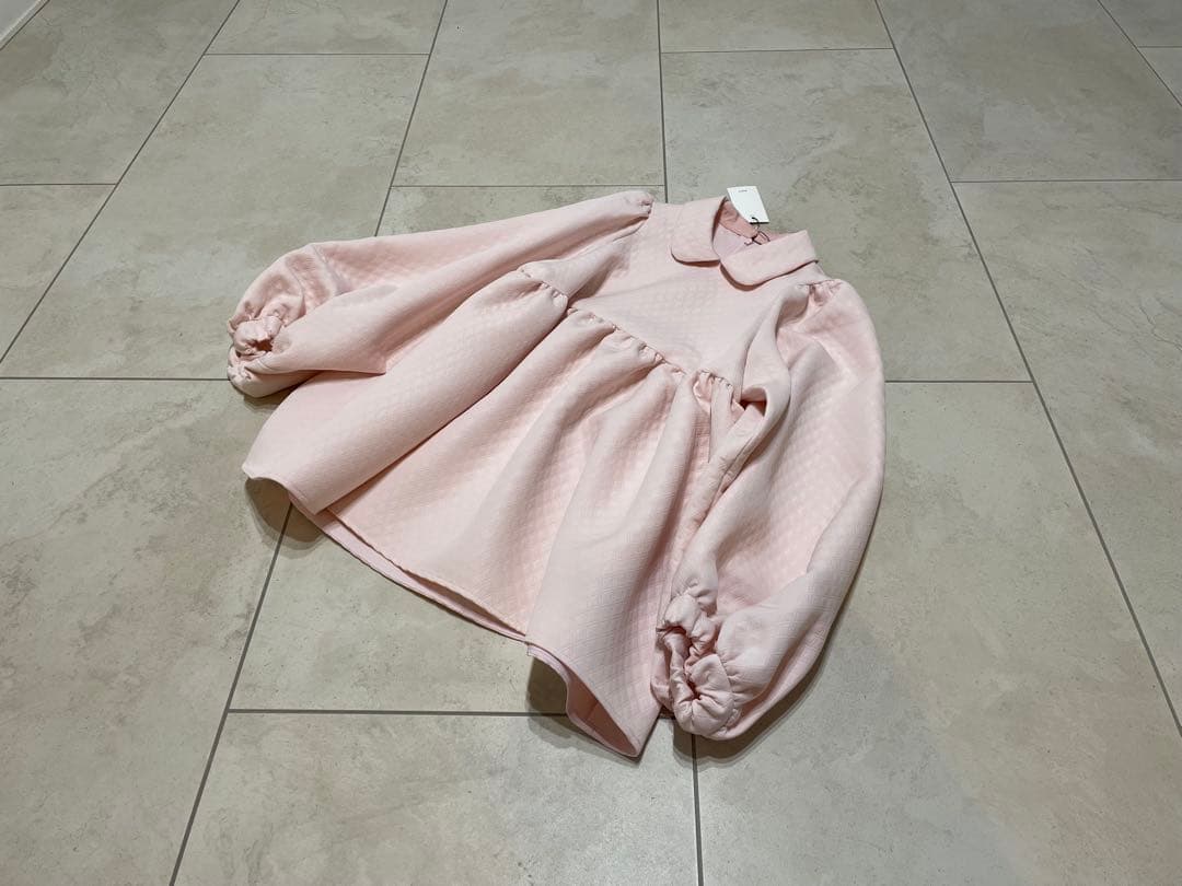 新品タグ付きyoriヨリ 襟付きデザインブラウス