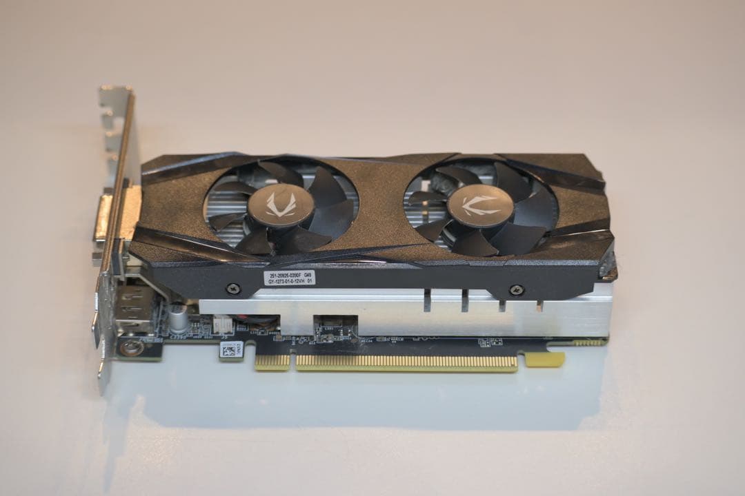 ZOTAC　GeForce GTX1650 LP 4GB グラボ