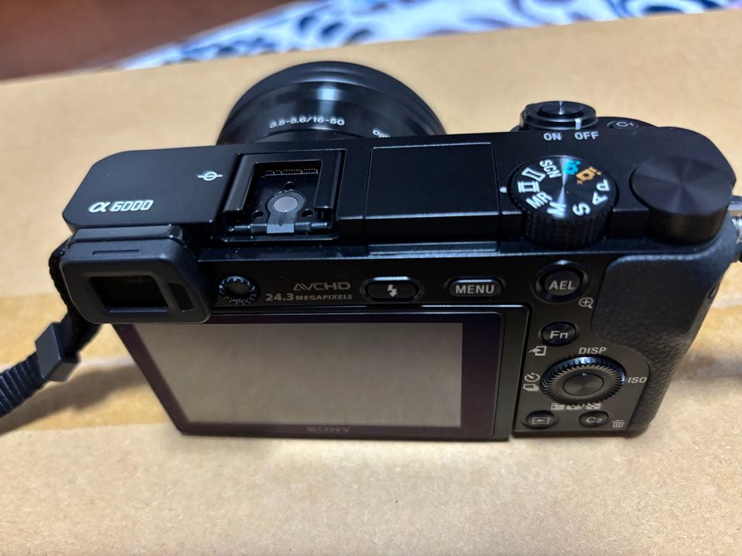 SONY α6000 ダブルズームレンズ　※訳あり