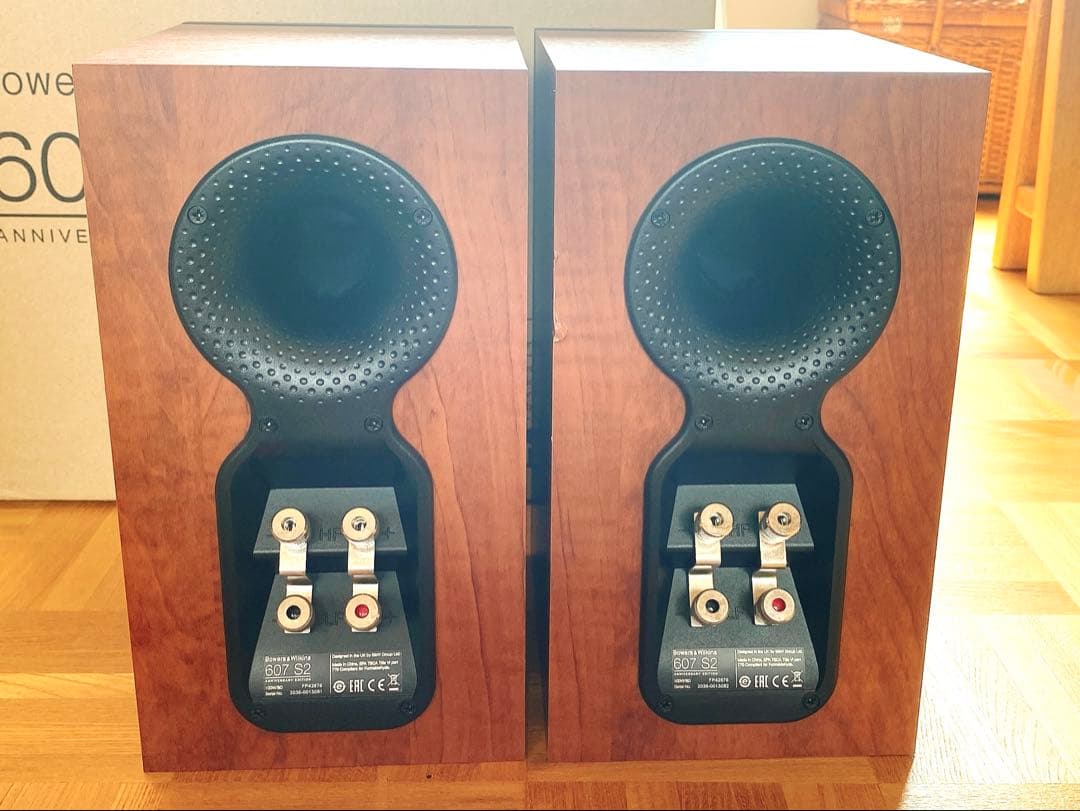 スピーカー・ウーファー B&W 607 S2 Anniversary Edition