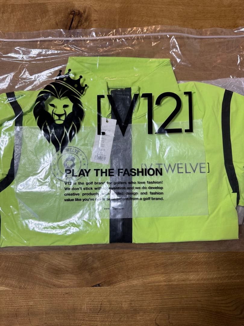 新品V12 ジャケット　ヴィトゥエルヴ　Mサイズ