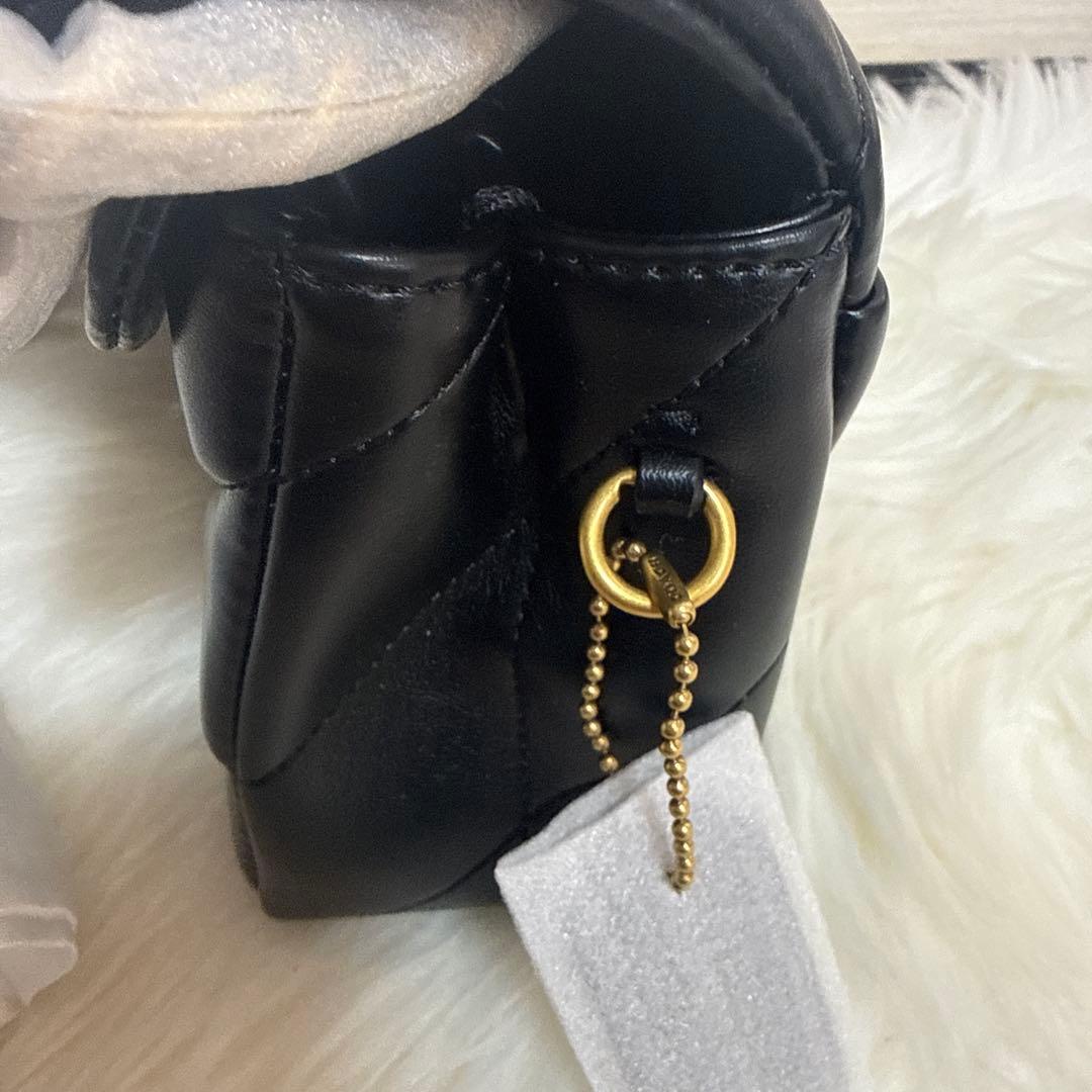 COACH ブラック キルティング ショルダーバッグ26cm