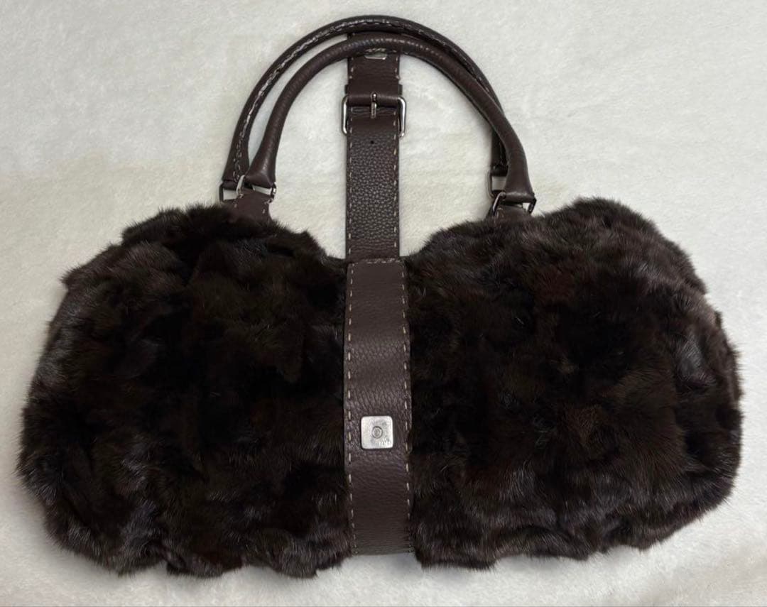 n*n様 FENDI フェンディ ハンド　バック　ミンクファーバッグ セレリア