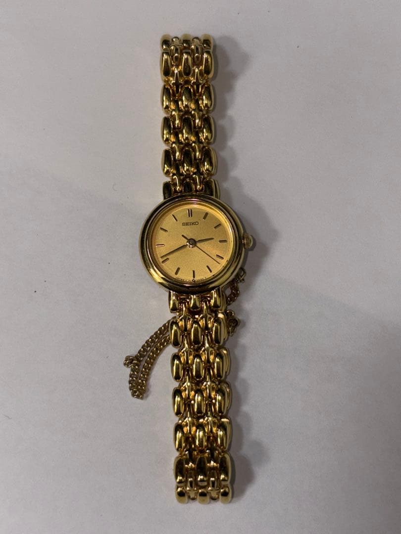 【中古】SEIKO クォーツレディース腕時計　1F21-0A30