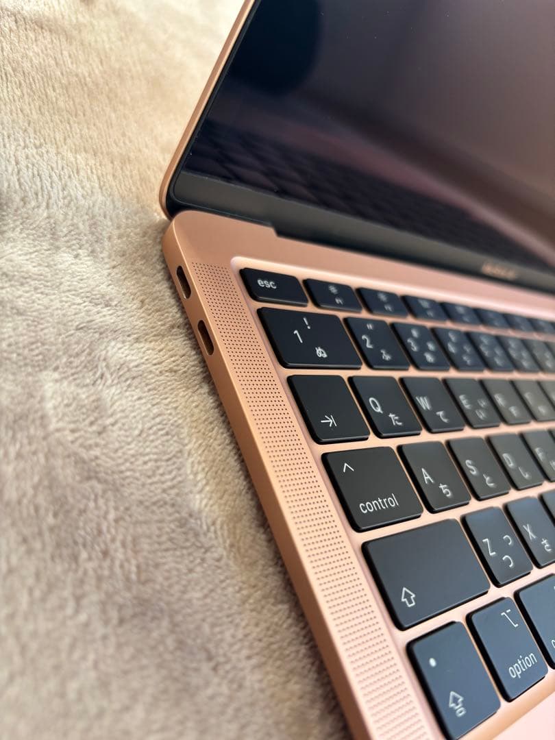 J*a様 【美品】MacBook Air ゴールド