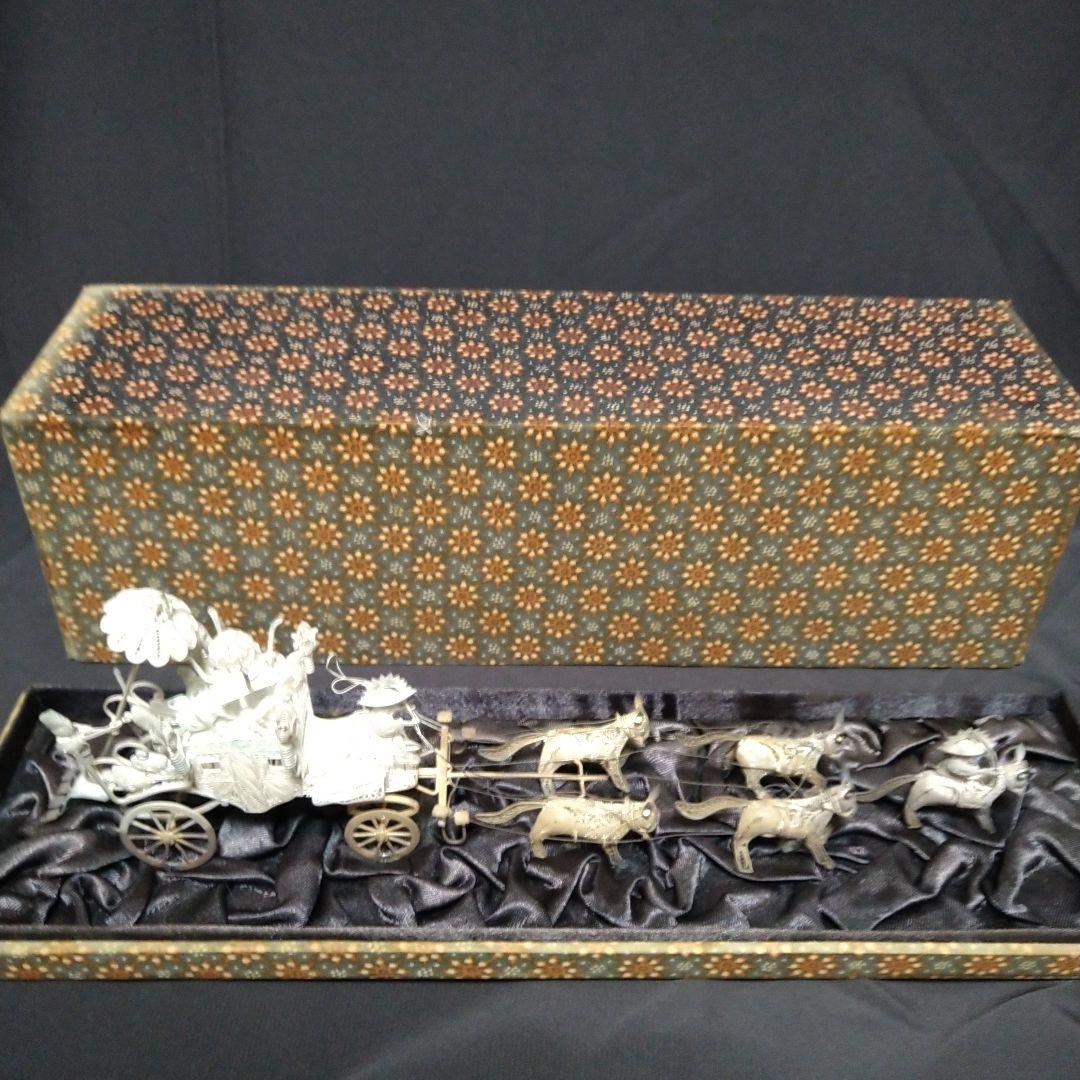 銀製　馬車　置物　925