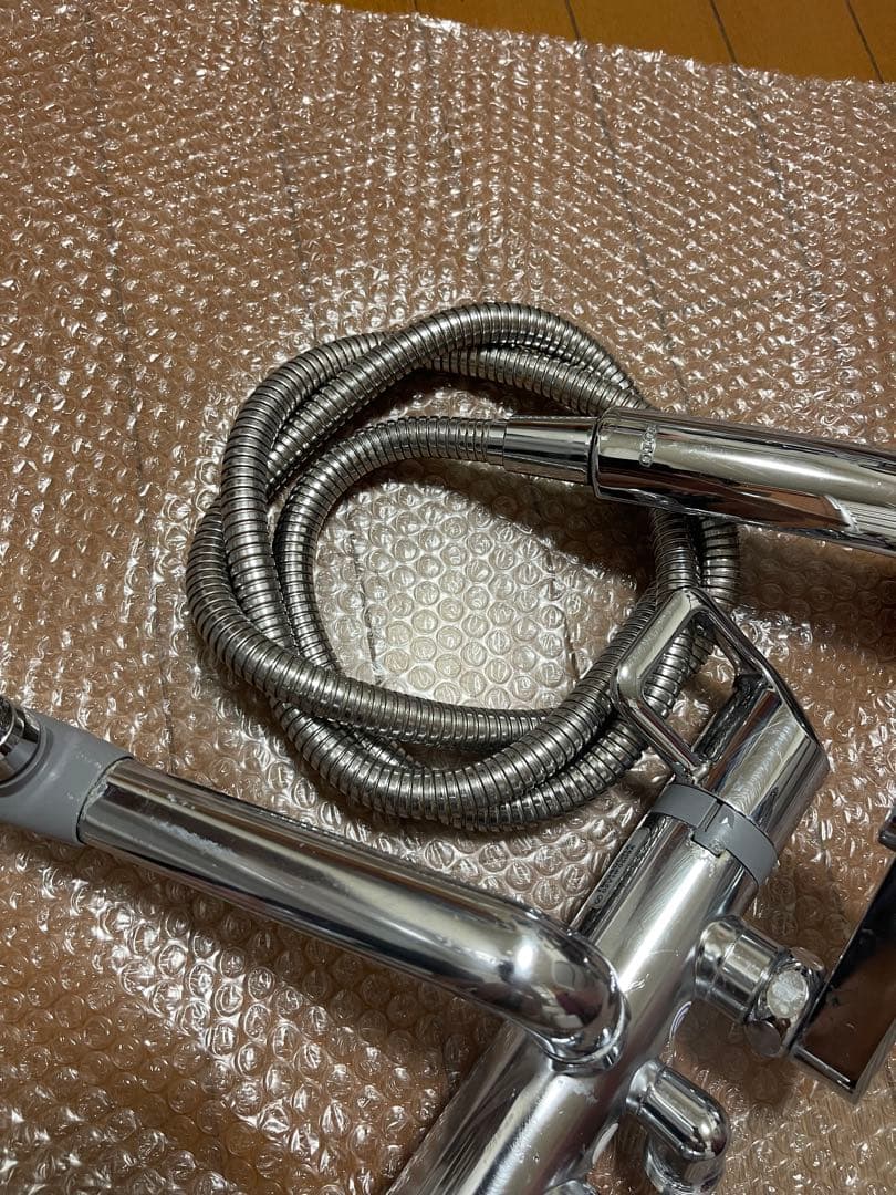 岩本 TOTO ∥ 壁付サーモスタット浴室用水栓TMG40CRXセット