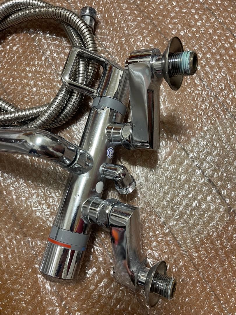 岩本 TOTO ∥ 壁付サーモスタット浴室用水栓TMG40CRXセット