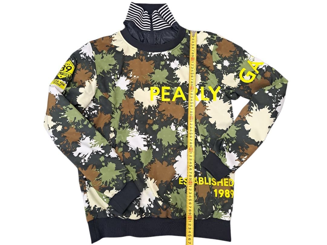 パーリーゲイツ PEARLY GATES サイズ4 (M) 迷彩 ツインスニード