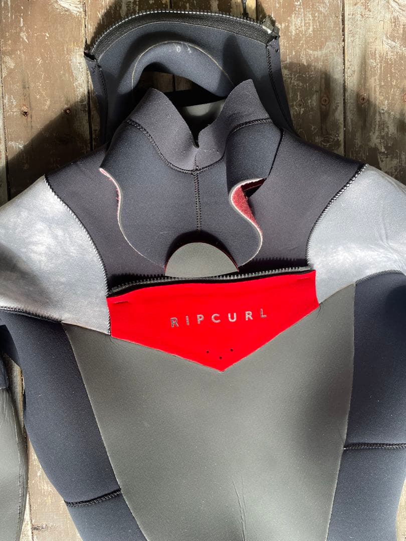 Ripcurl フルスーツ 赤/黒/グレー