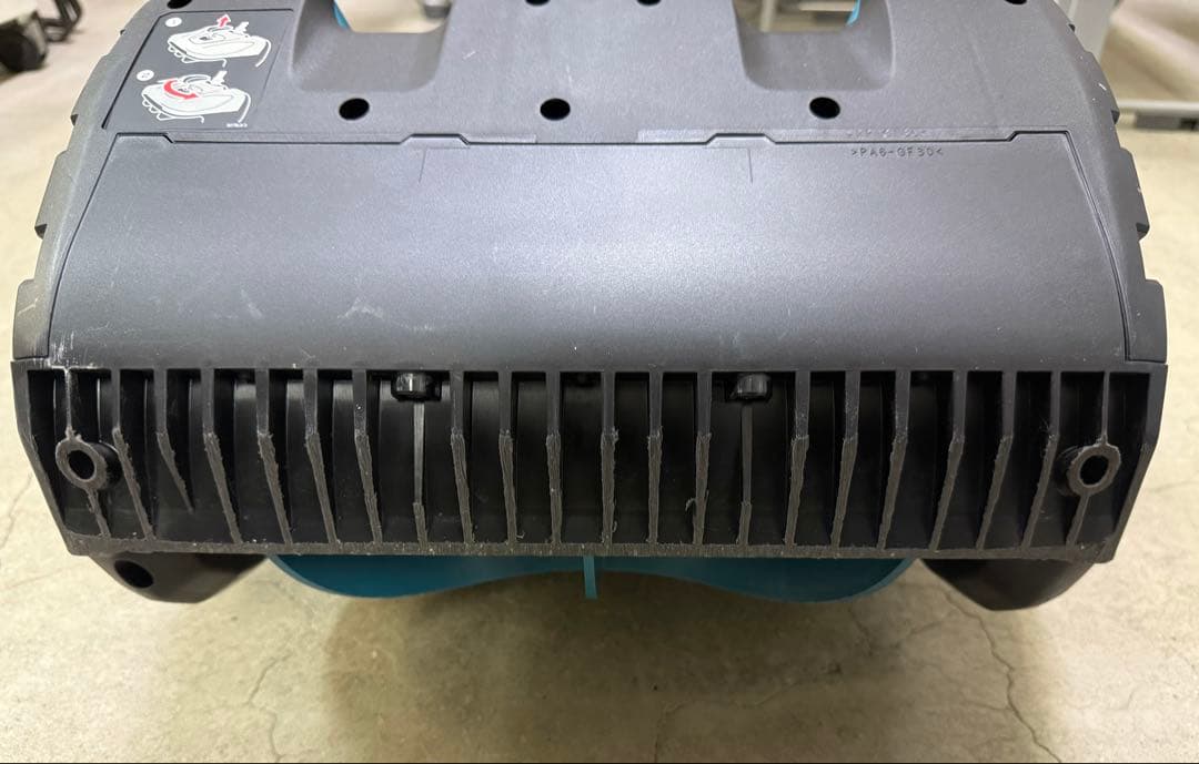 マキタ除雪アタッチメントSN400MP、スプリットモーターMUX01G中古美品