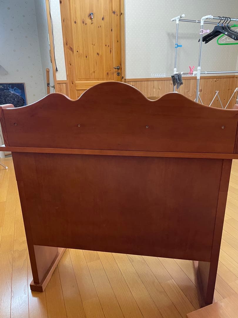 木製クラシックデスク 収納付き