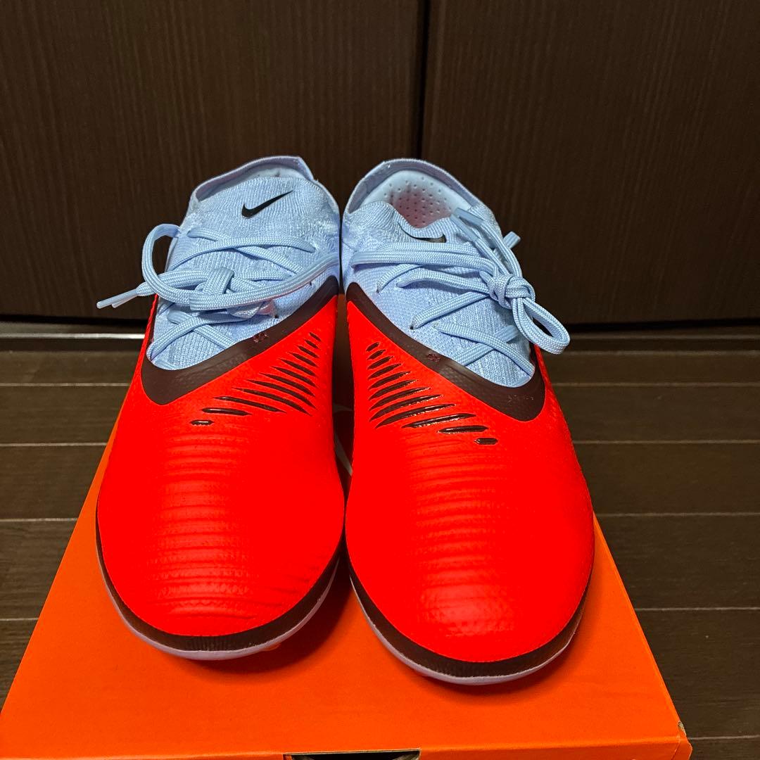 Nike Phantom6 LOW PRO AG 人工芝サッカーシューズ