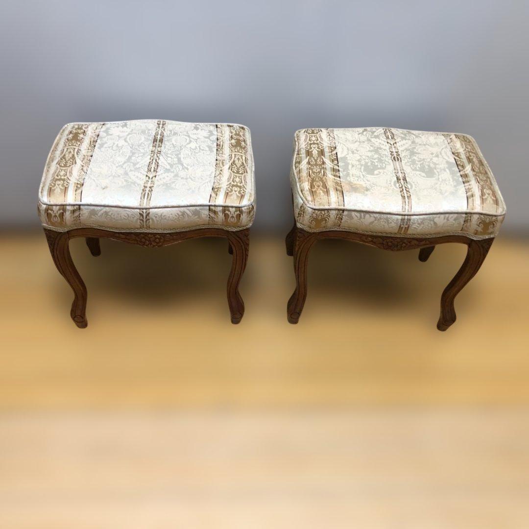 送料無料 猫脚クラシック調スツール2脚セット 彫刻入り木製フレーム 251229