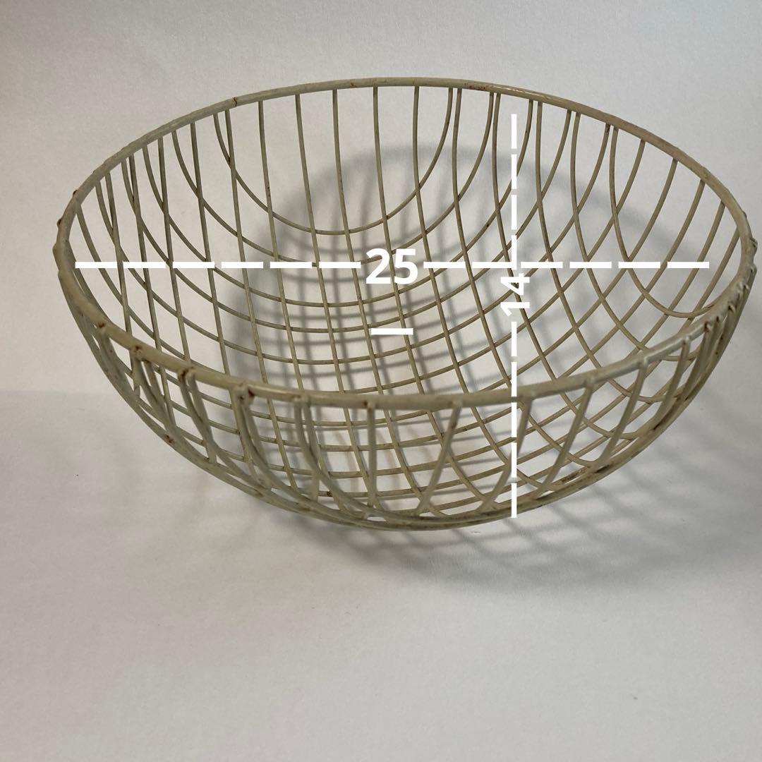 レトロ　3段ワイヤーラック　赤がかわいい