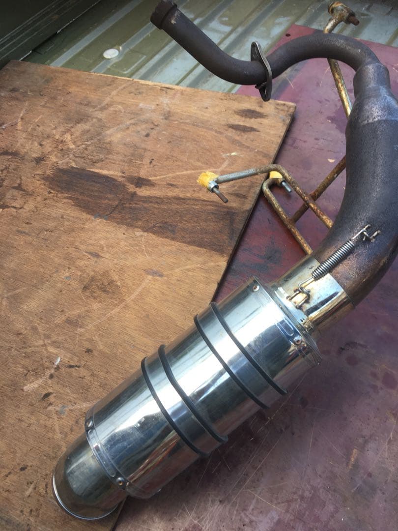 フュージョンマフラー