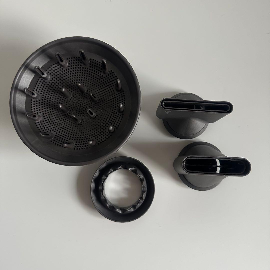 Dyson Supersonic ヘアドライヤー