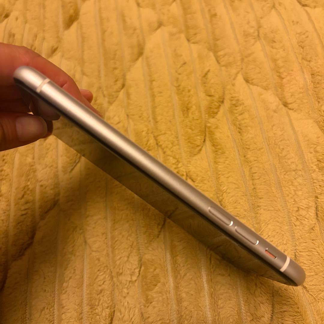 iPhone11 本体　美品　SIMフリー　128GB ホワイト