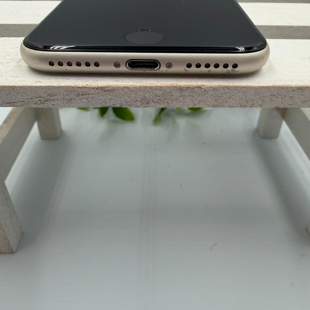 iPhone SE第3世代 128GB スターライト 407