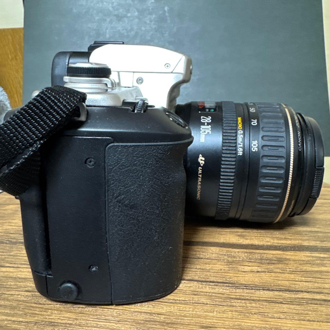 キャノン Canon EOS55 一眼レフ フィルムカメラ