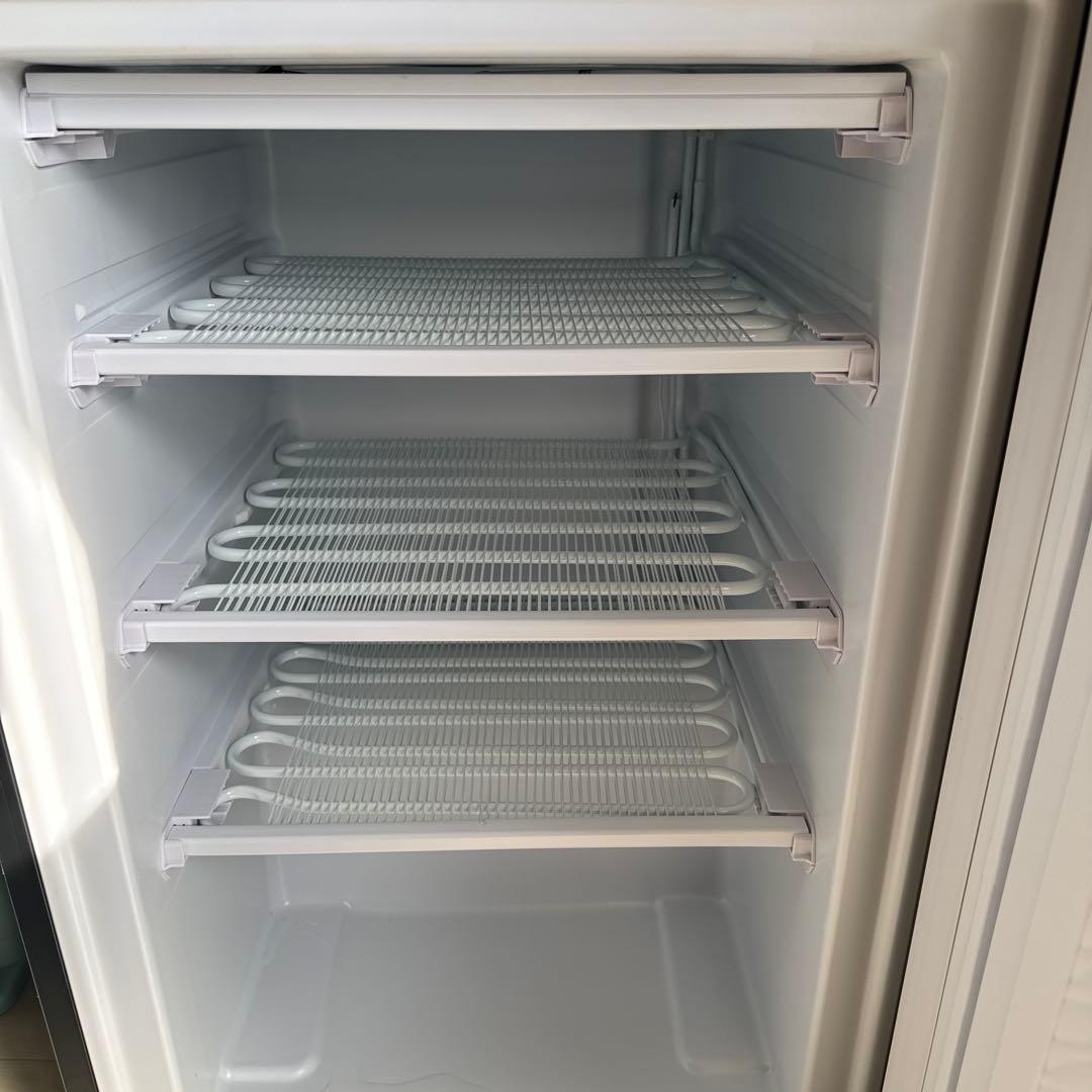 IRIS OHYAMA 冷凍庫　85L KUGD-9B-B ガラス扉