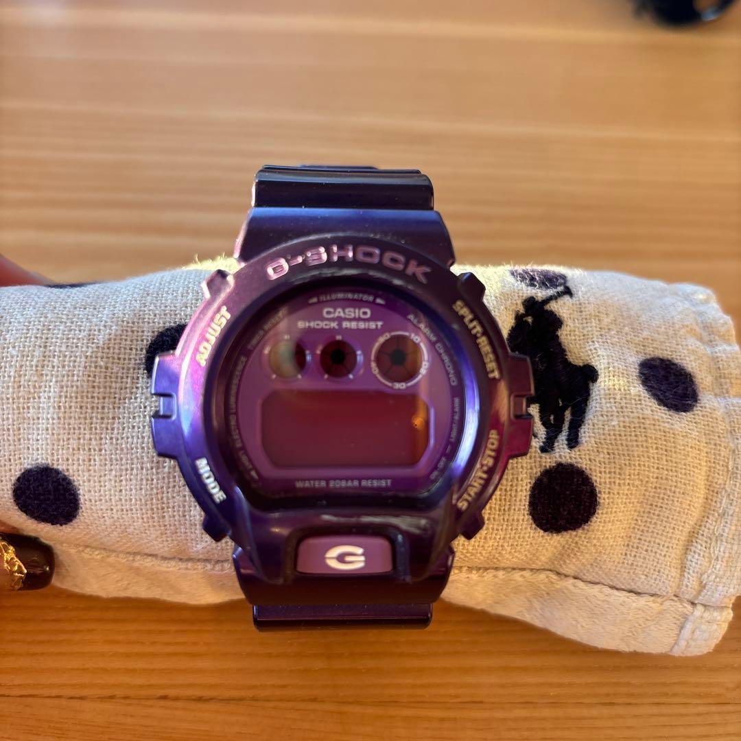 希少Ｇ－SHOCK DW6900cc :クレイジーカラーズ　gショック 紫