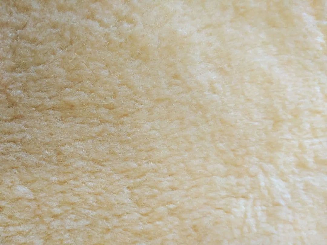 オーストラリア原皮　超高密度リミテッド・ムートン　シングル・毛足35㍉以上