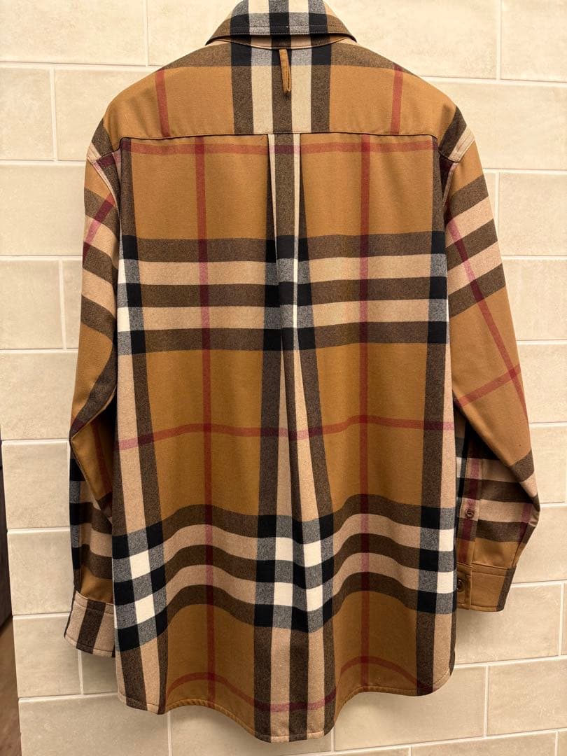 Burberry チェック柄 長袖シャツ　バーチブラウン　元値116,600