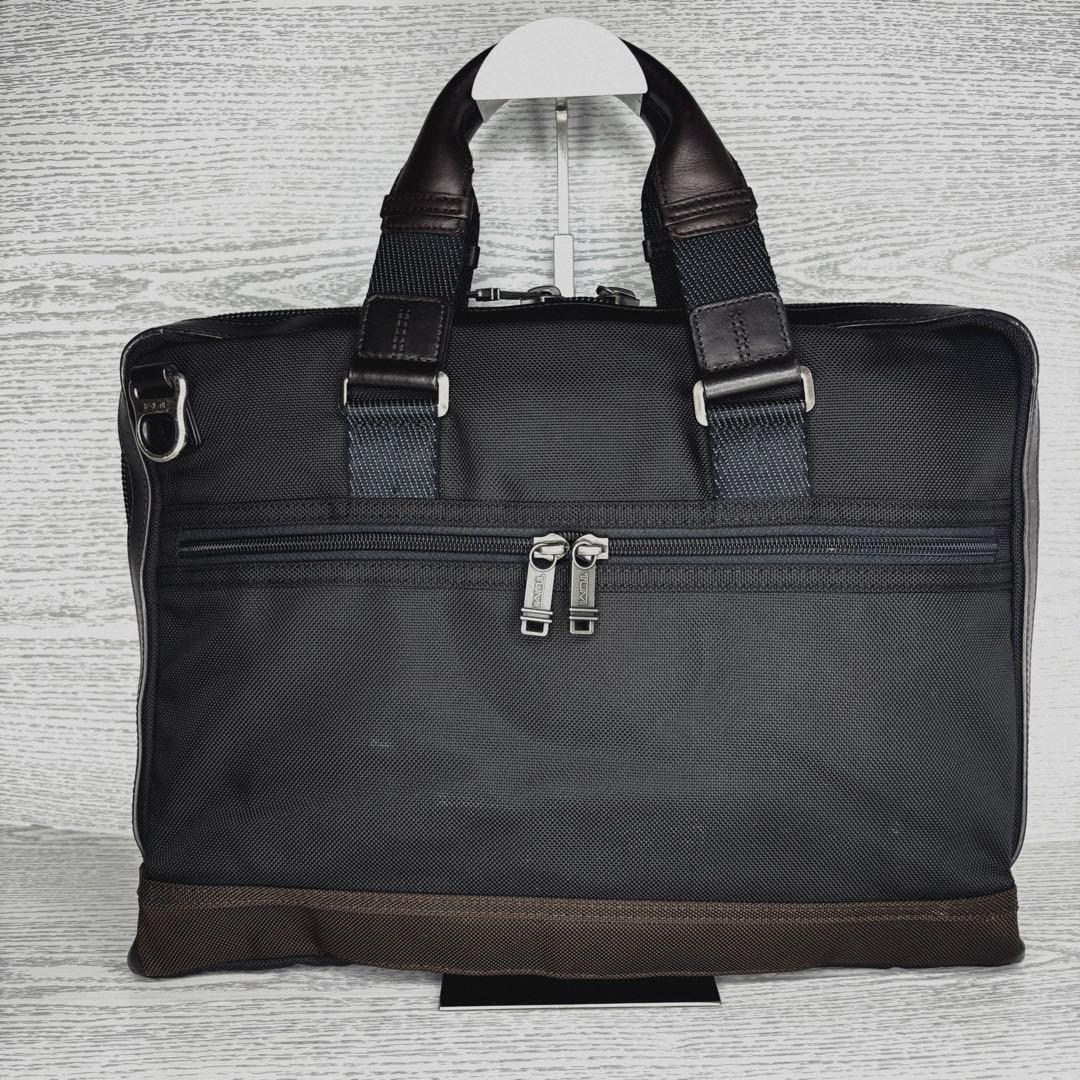 極美品　TUMI トゥミ　2wayビジネスバック　S8248