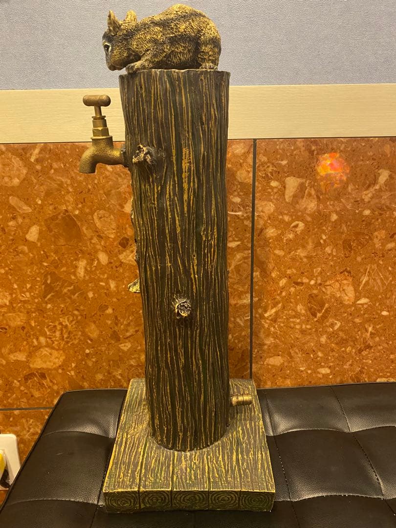 リスデザインの水栓柱　希少デザイン
