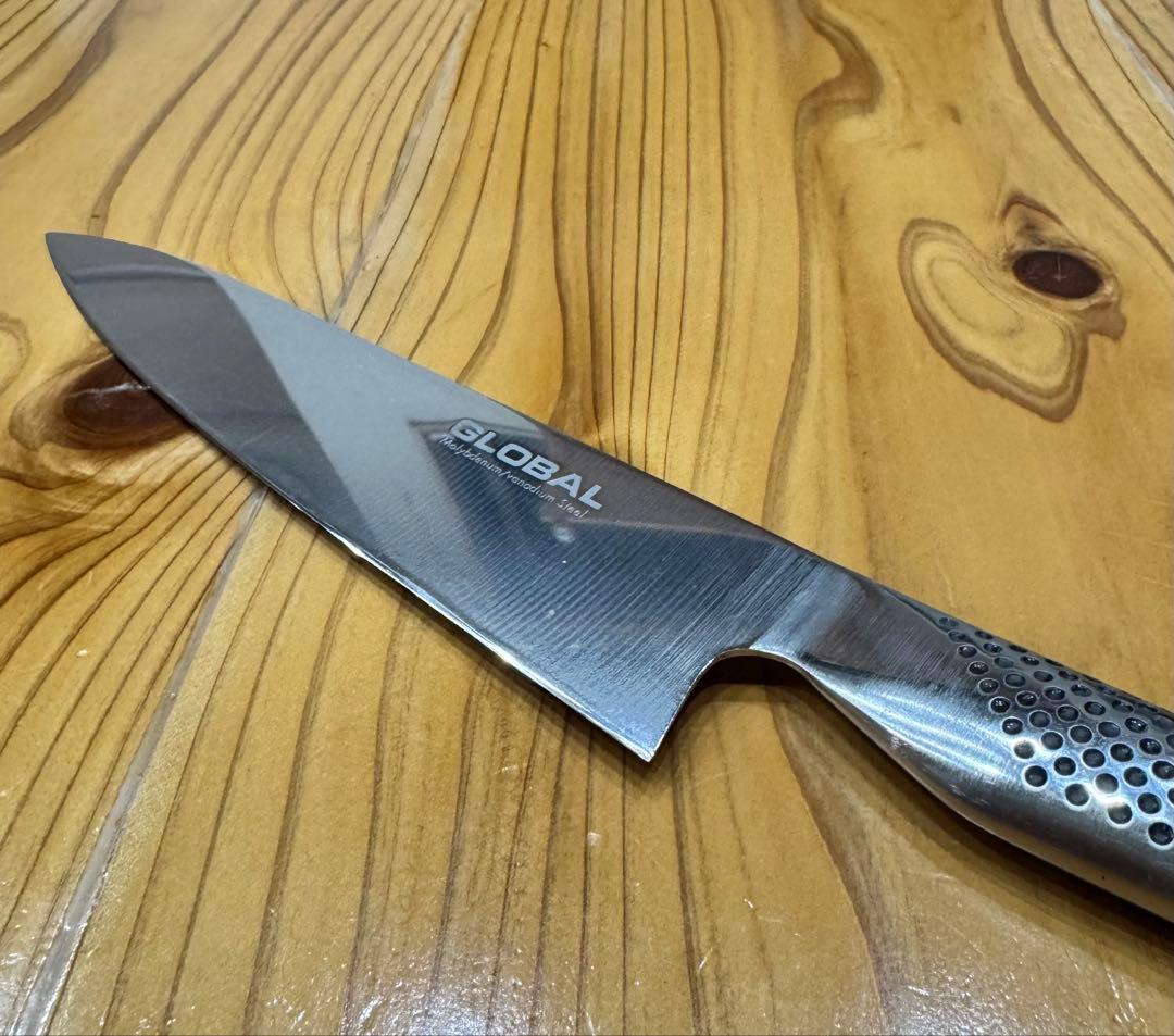 【激レア】GLOBAL グローバル牛刀 彫ロゴモデル　鏡面仕上